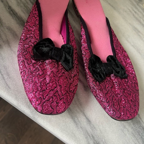 Wow vintage 1960s sparkling formal gown and matching slippers gorgeous fabric - Picture 3 of 17